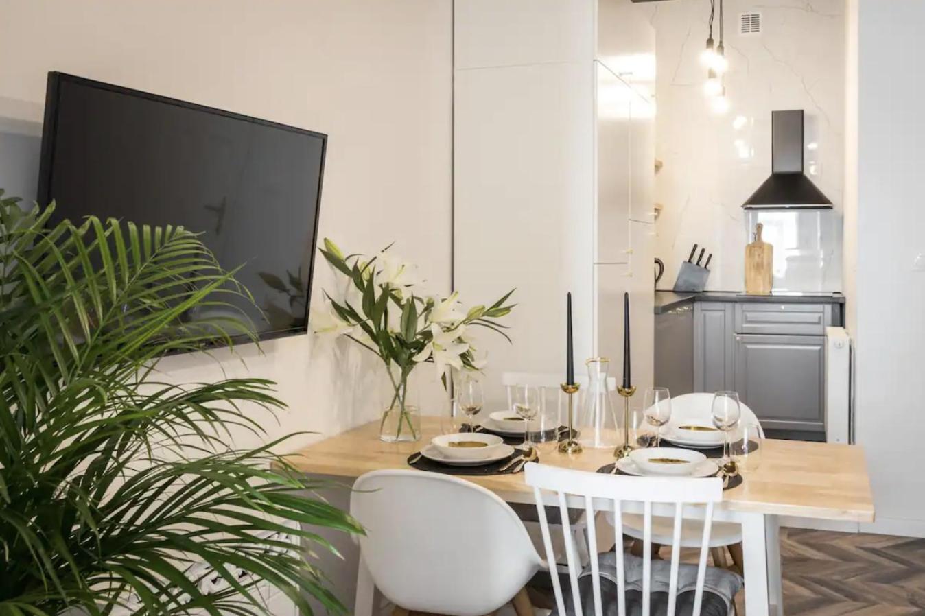 Jozefa 20 Street 2 Bedroom Apartment Krakau